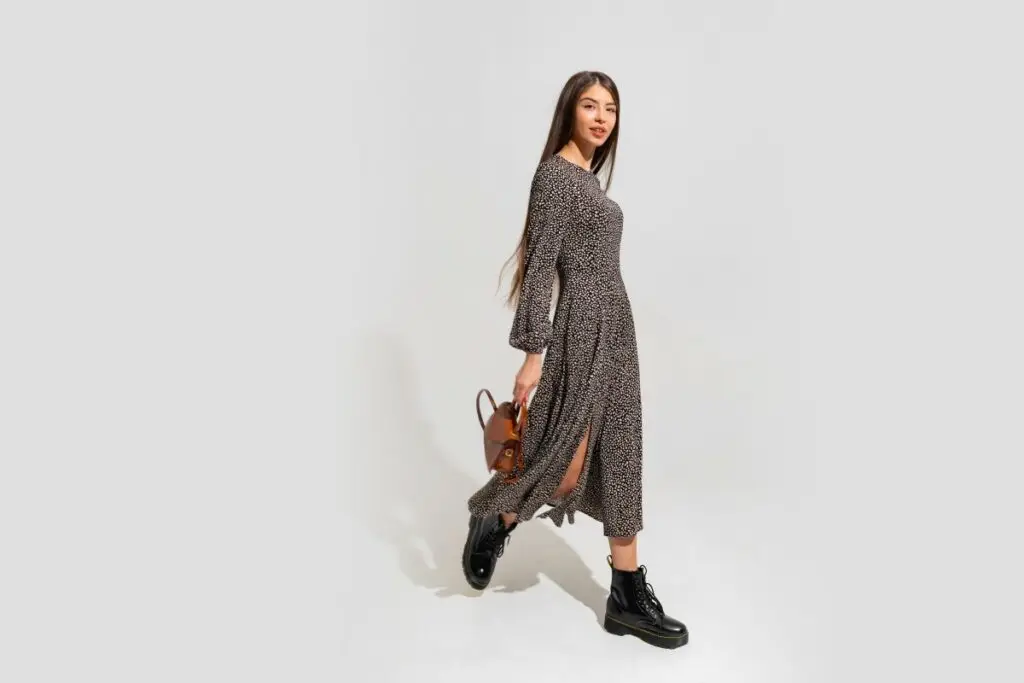 Mehr über den Artikel erfahren 1 Dress 3 Looks