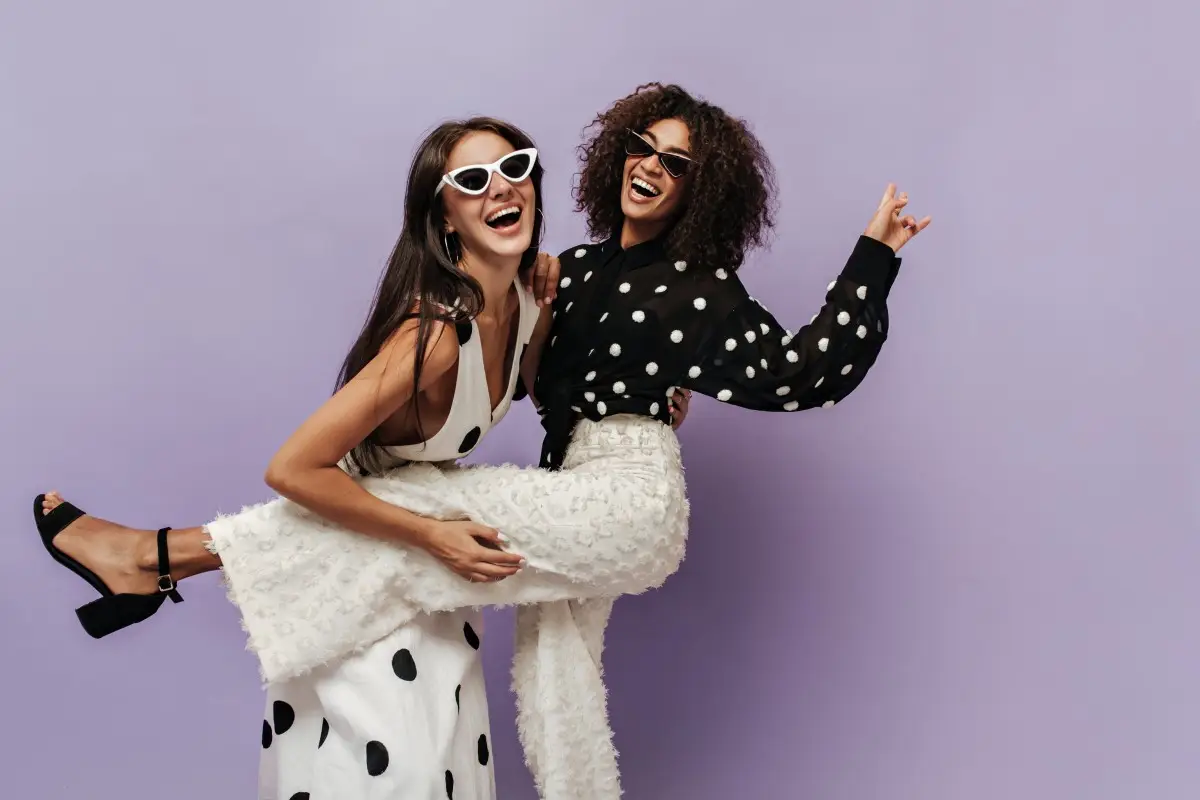 Du betrachtest gerade Polka Dots